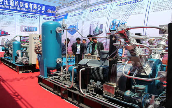 聯(lián)合一直在努力-2014國際天然氣汽車、加氣站設(shè)備展會